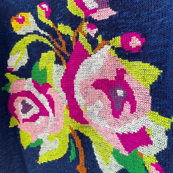 Sweater - Picture 2 of 3